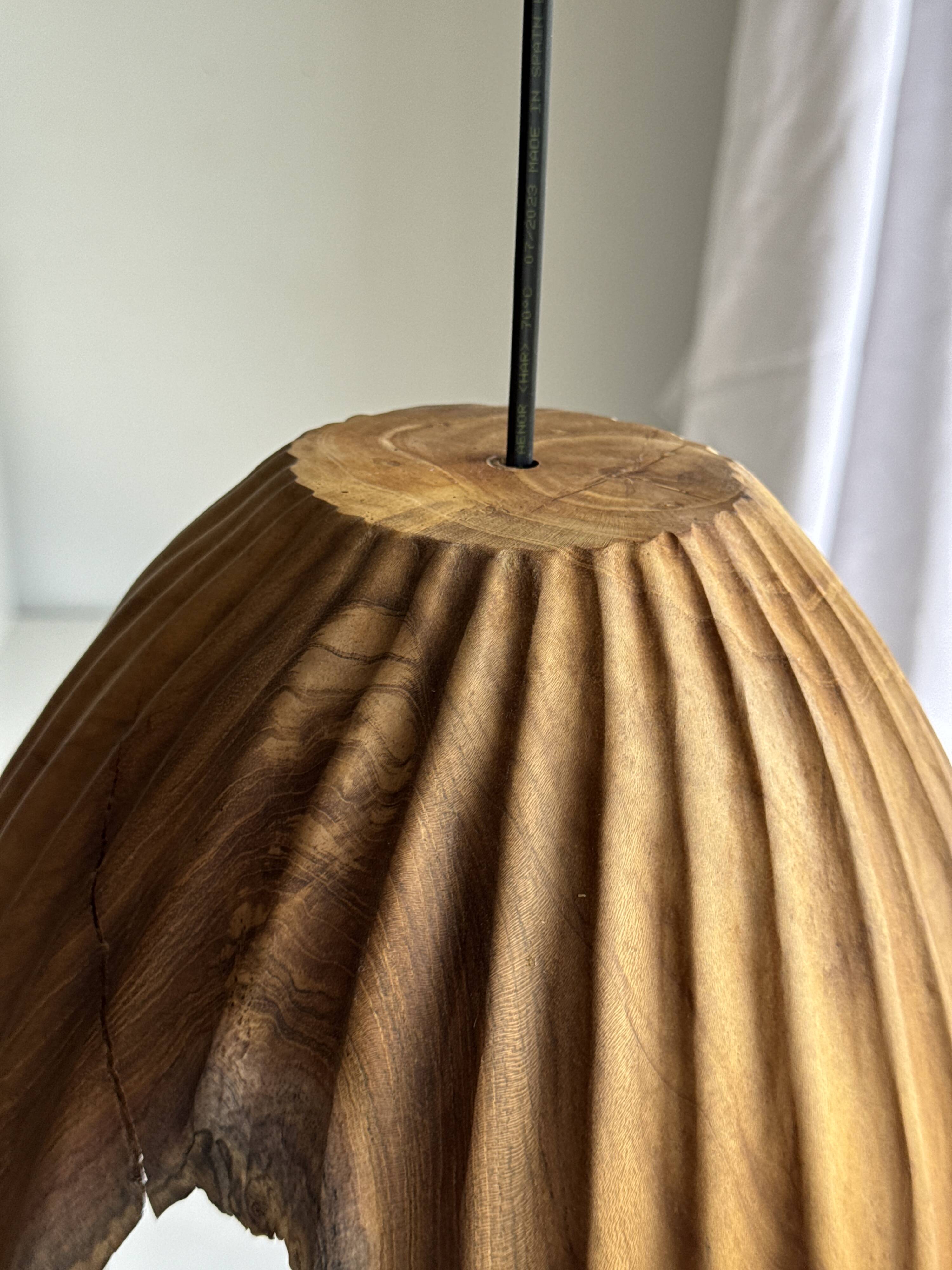 Large suspension or lampshade in organic natural teak, tubular H40 D30.