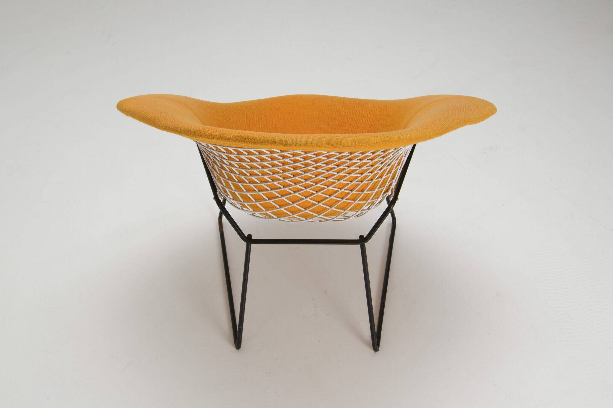 Diamond Chair – Yellow Upholstery - Harry Bertoia