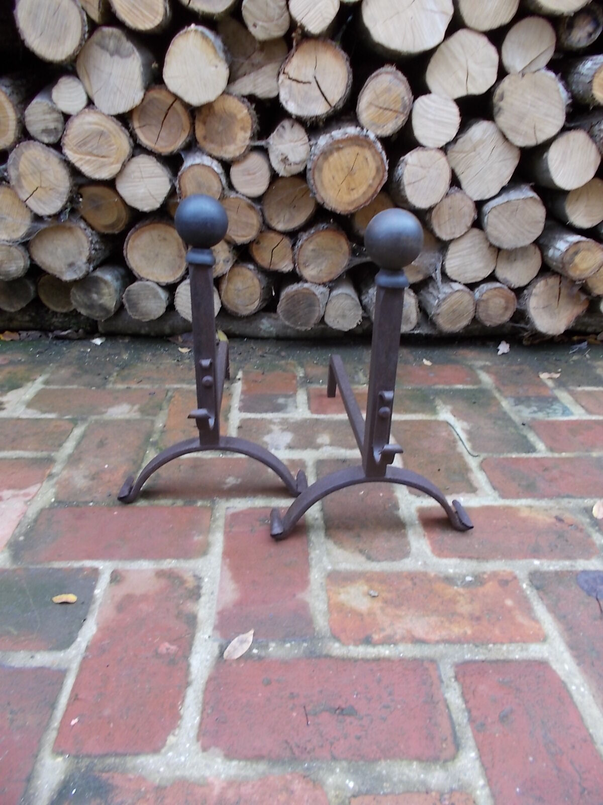 Pair of ball cast iron channels