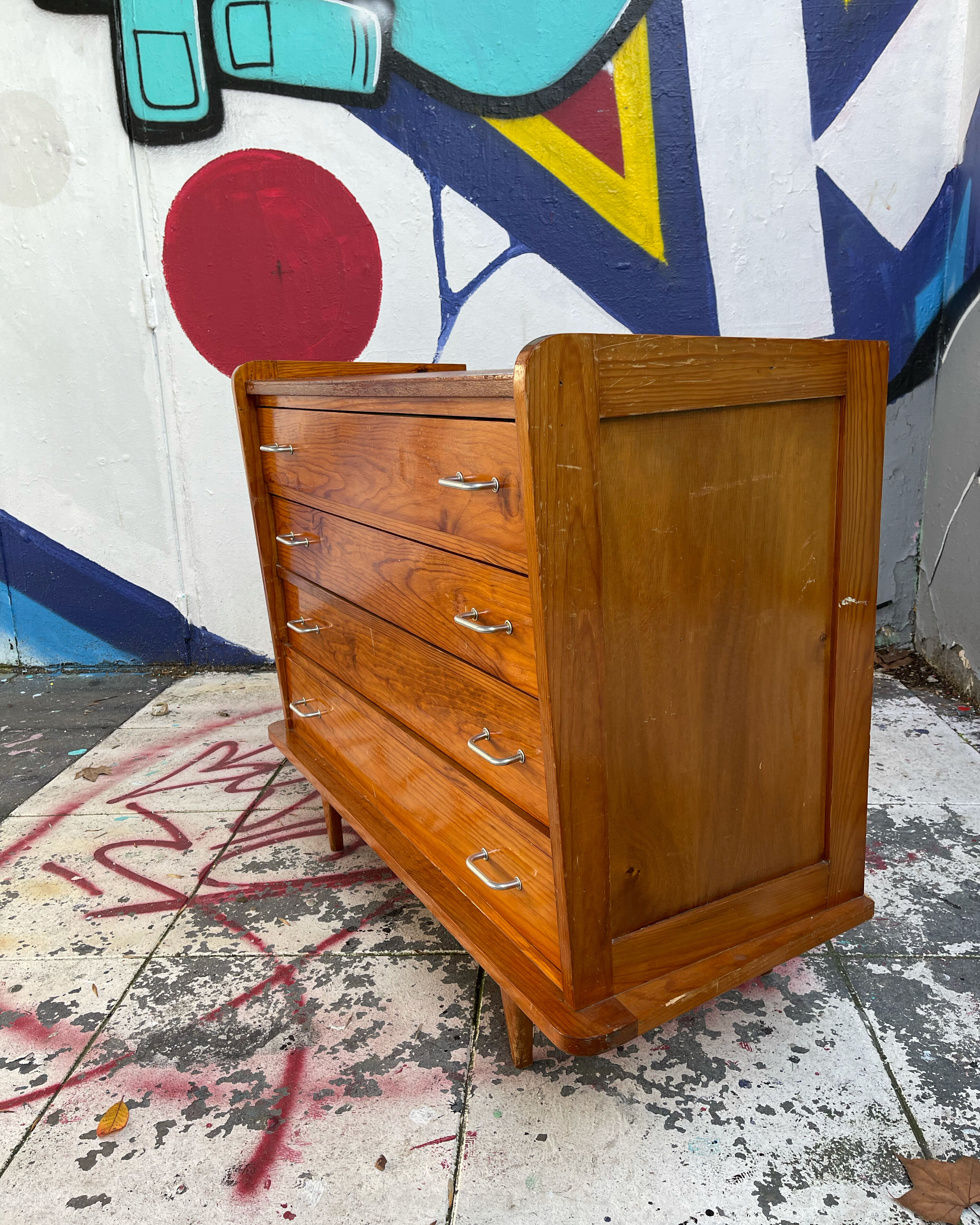Vintage chest of drawers 70