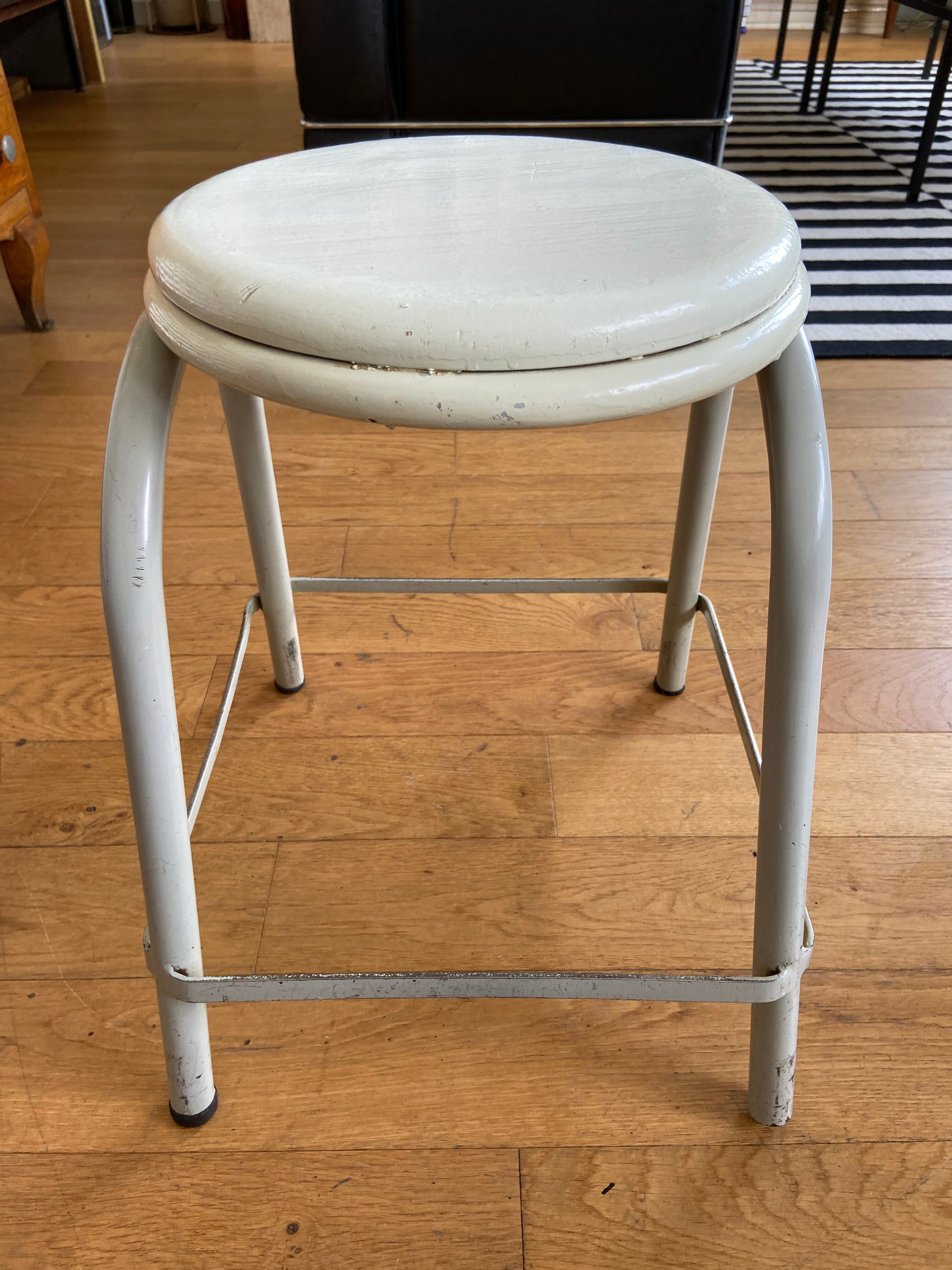 Metal and wood tabouret