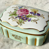 Porcelain jewelry box from Limoges Porteron vintage 60s perfect condition