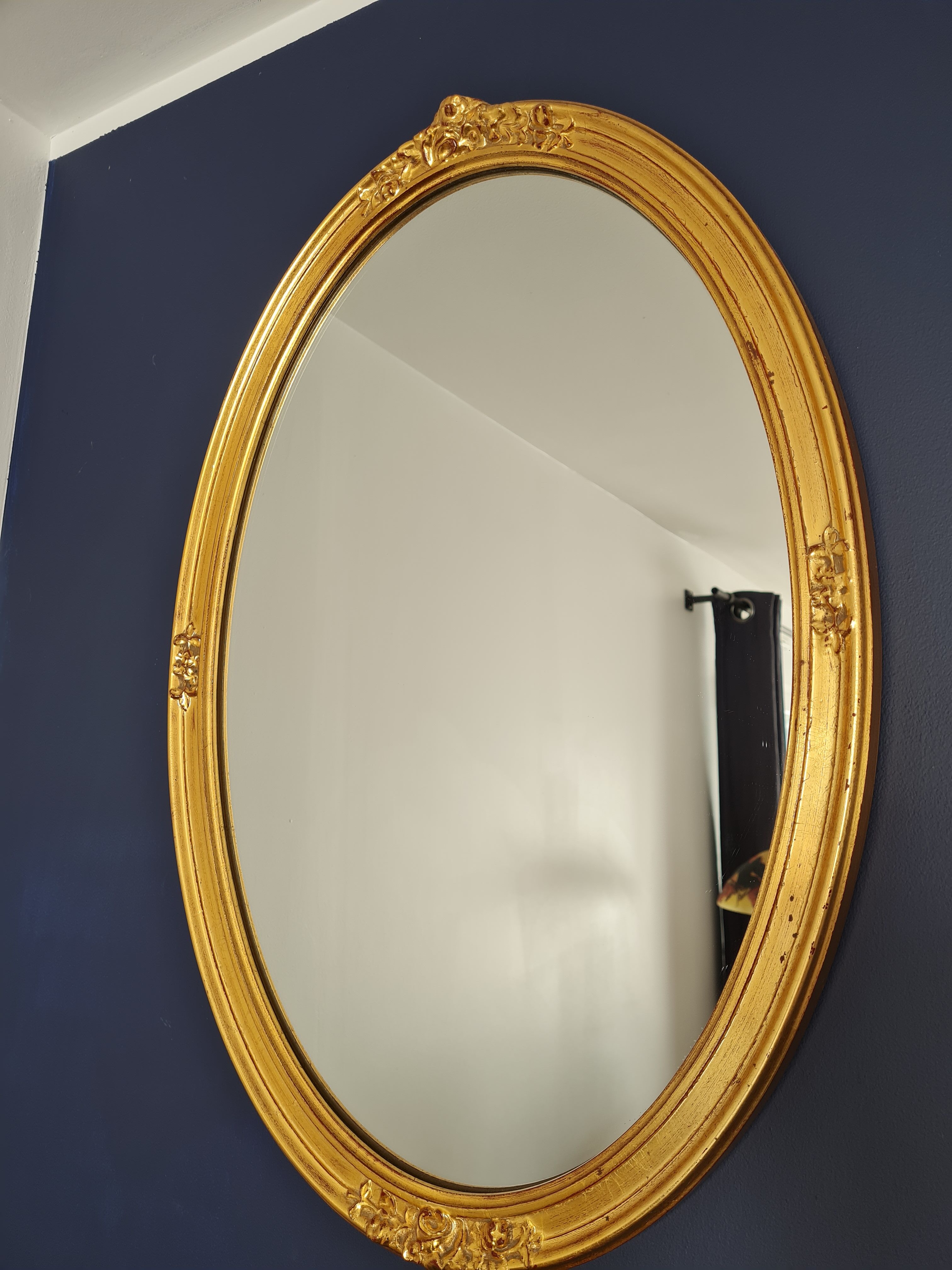 Large oval mirror gilded wood with red plate 44x66cm