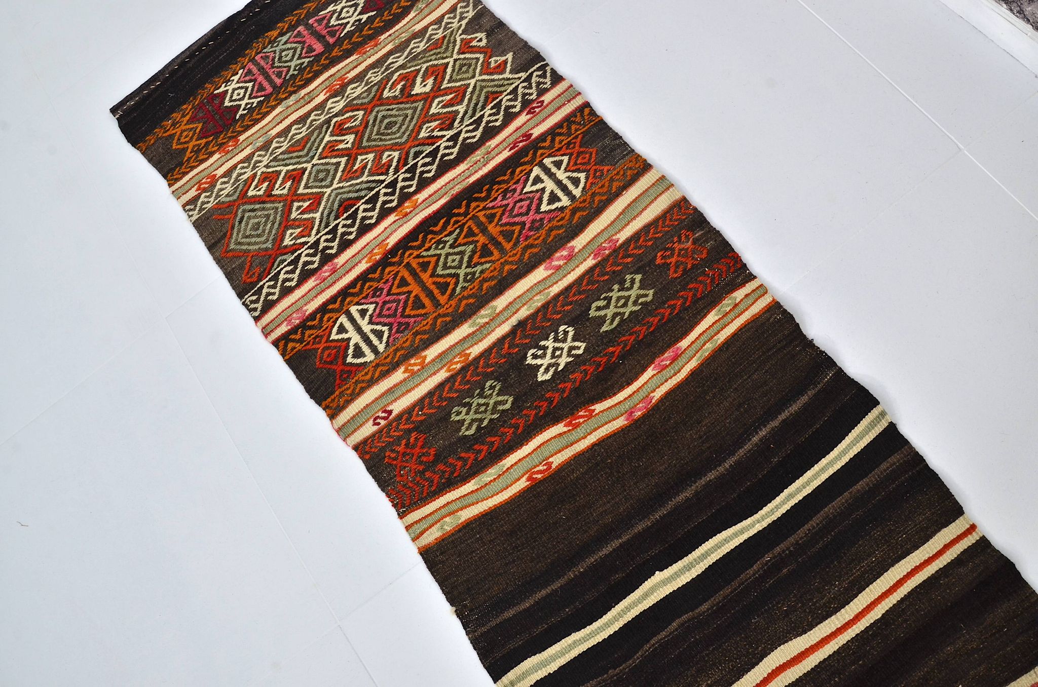 Kilim Runner anatolien vintage sku 3066