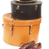 Leather hat trunk