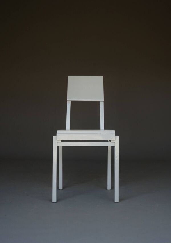Chaise latérale contemporaine de Pepijn Fabius Clovis, années 2020.