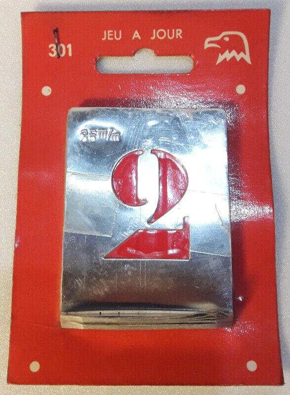 Stencils numbers 35mm vintage