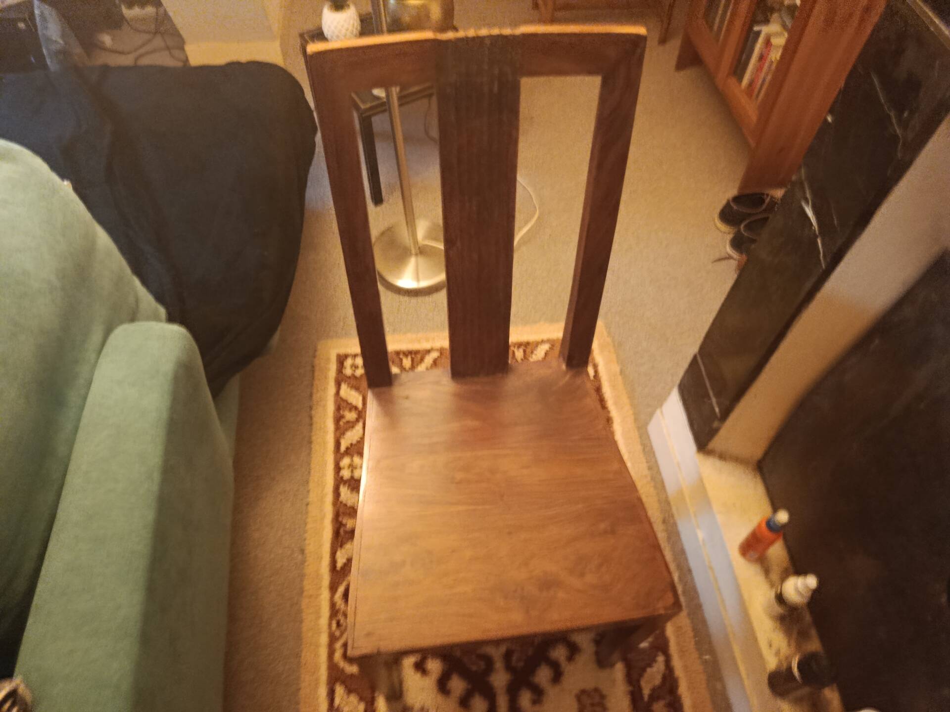 1 chair