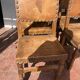 Suite de six chaises de style Renaissance en chene XX siècle