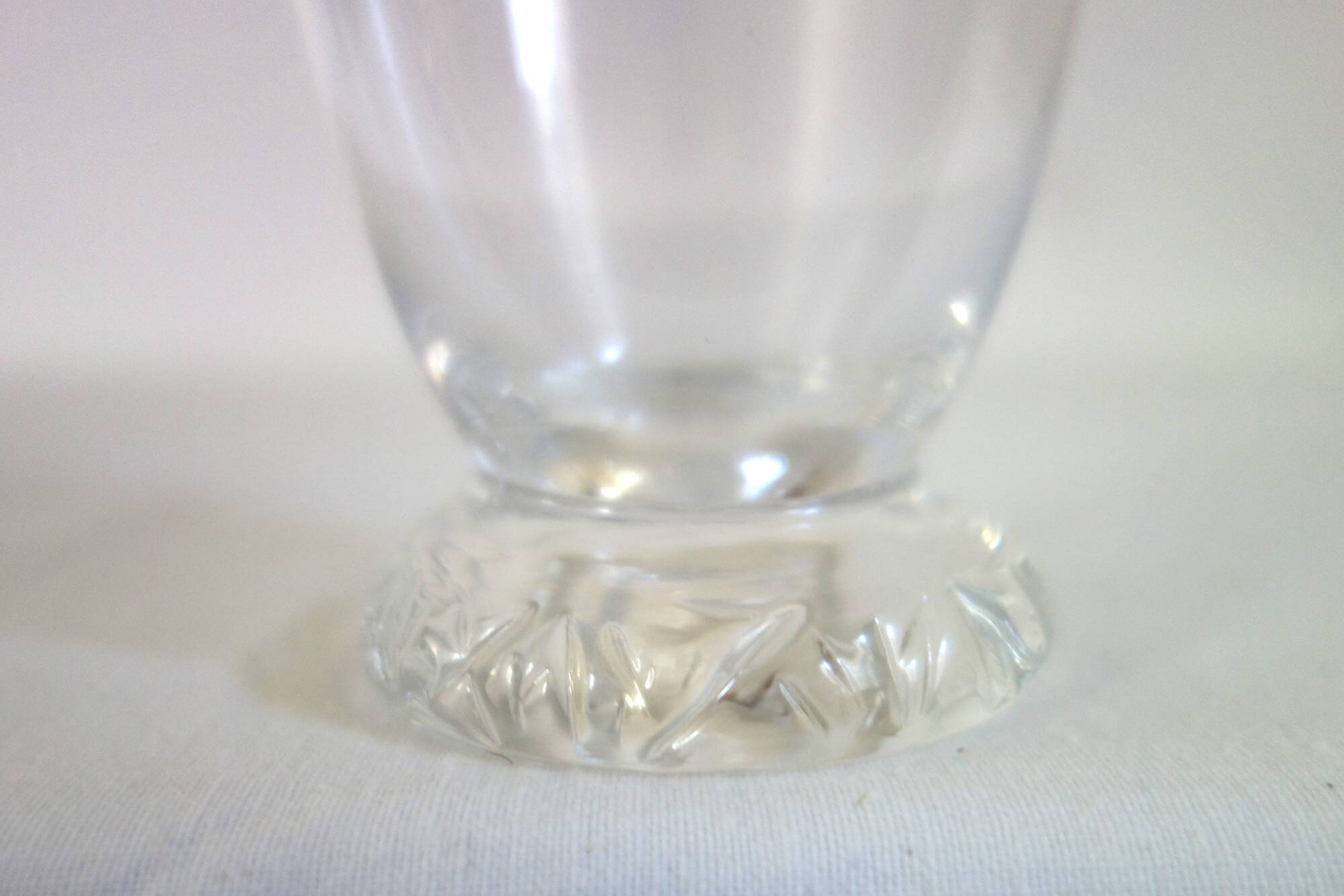 6 verres à eau Daum modèle Kim milieu XXème