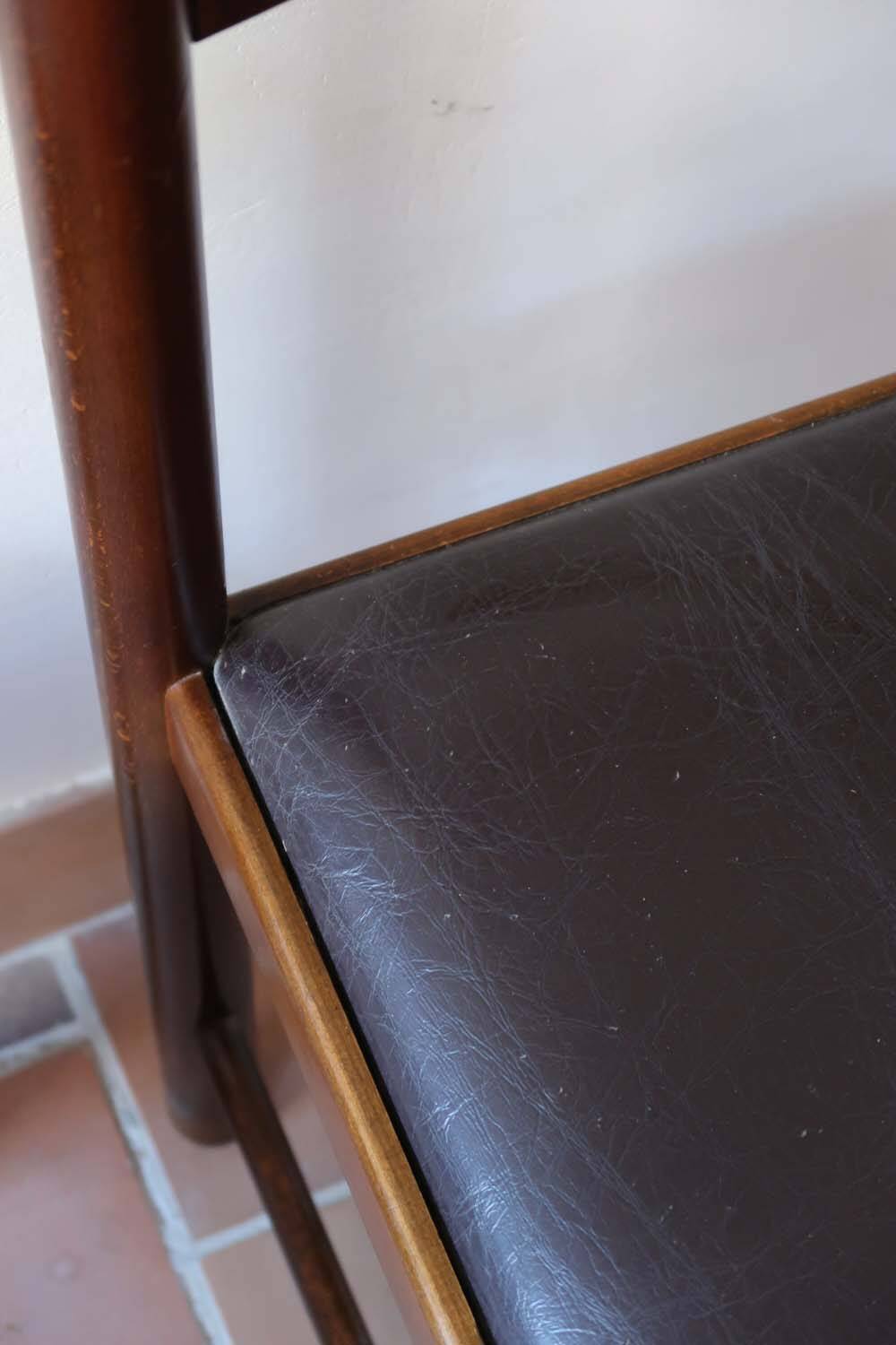 4 brutalist skai chairs (3 lots available)