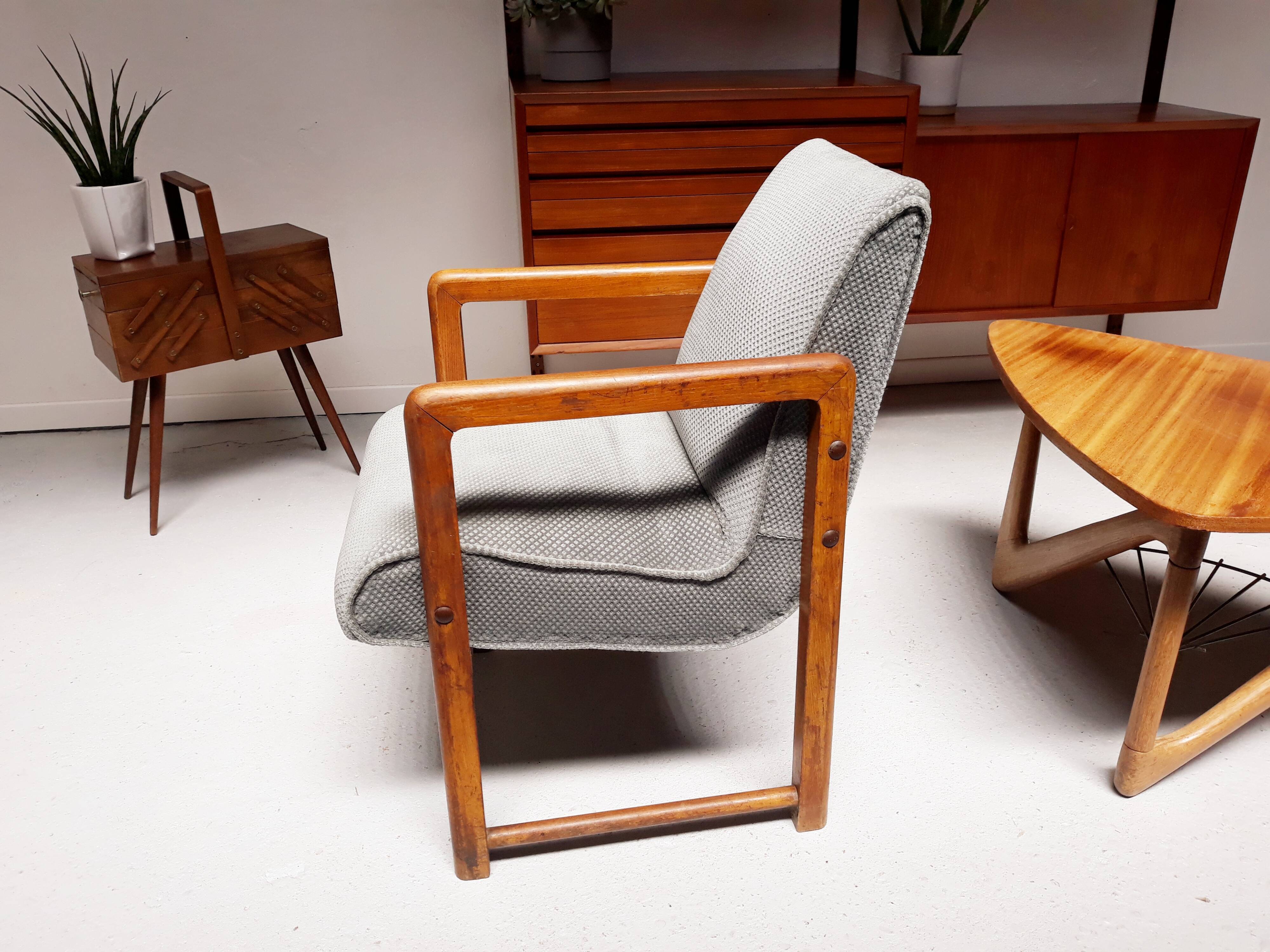 Scandinavian-style vintage chair sled