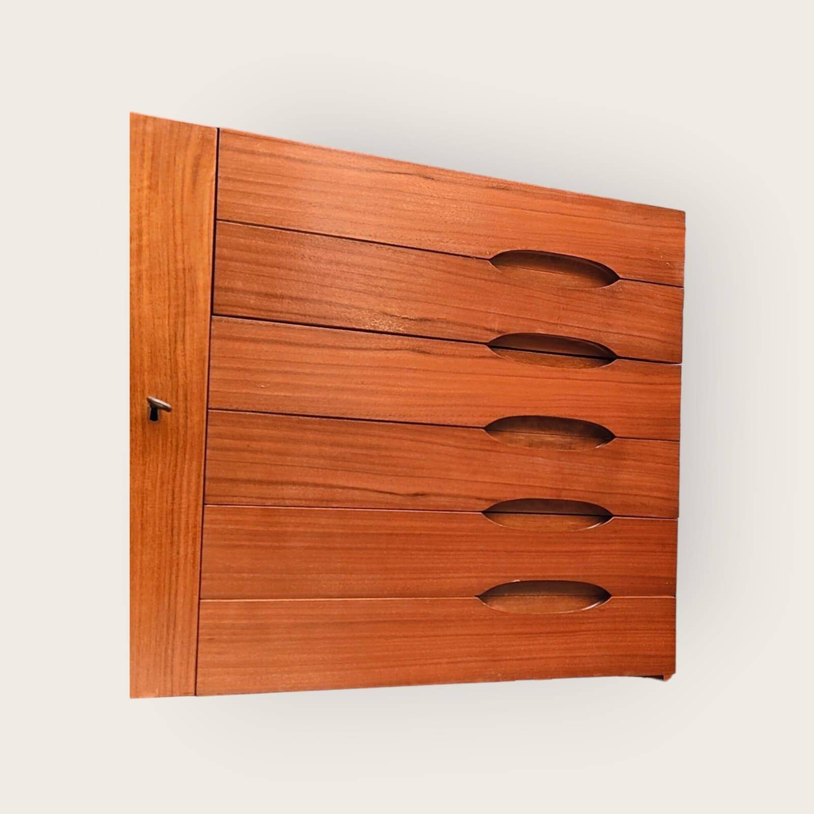 Système mural du milieu du siècle