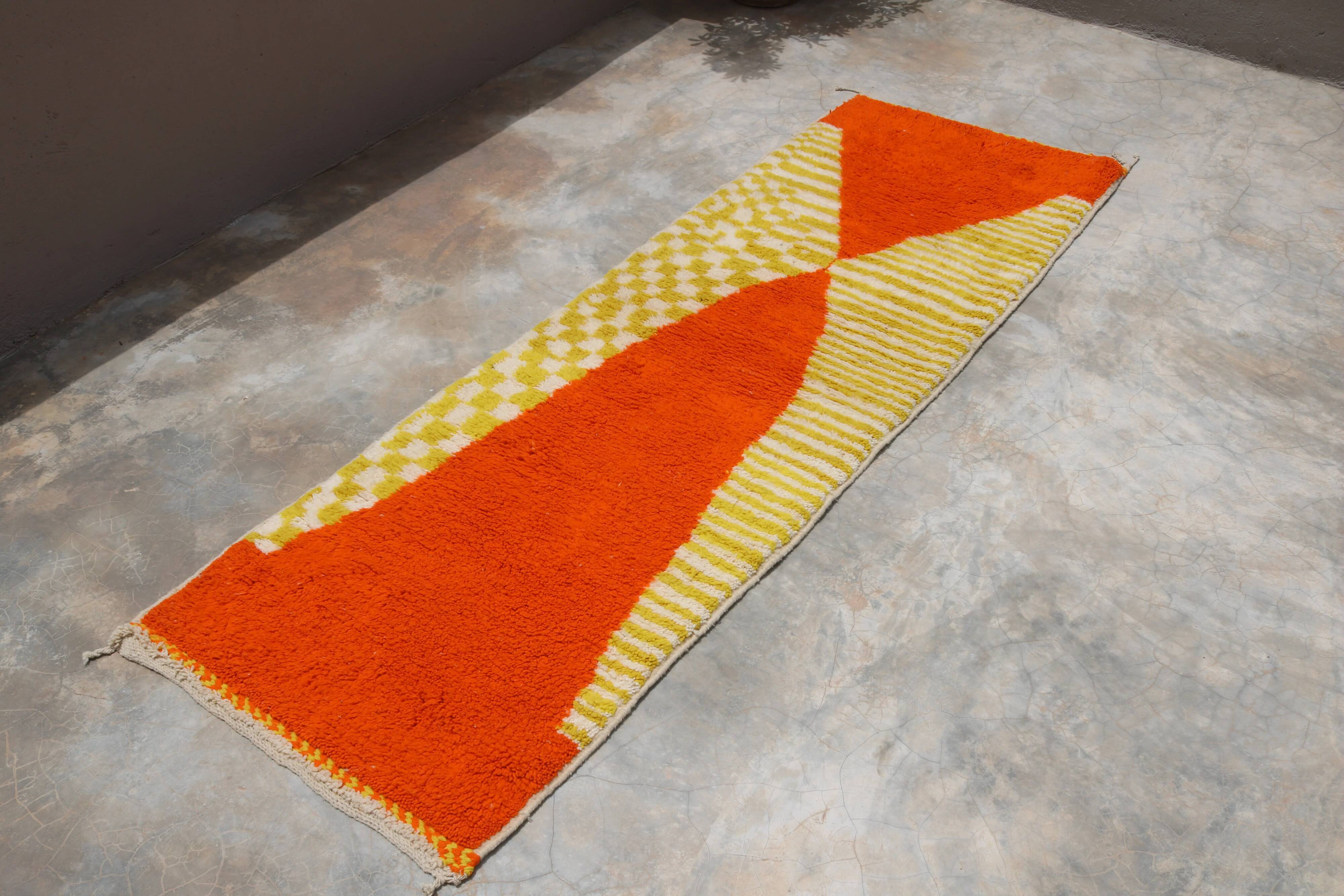 Handwoven coloured wool rug, 300 x 95 cm - R310