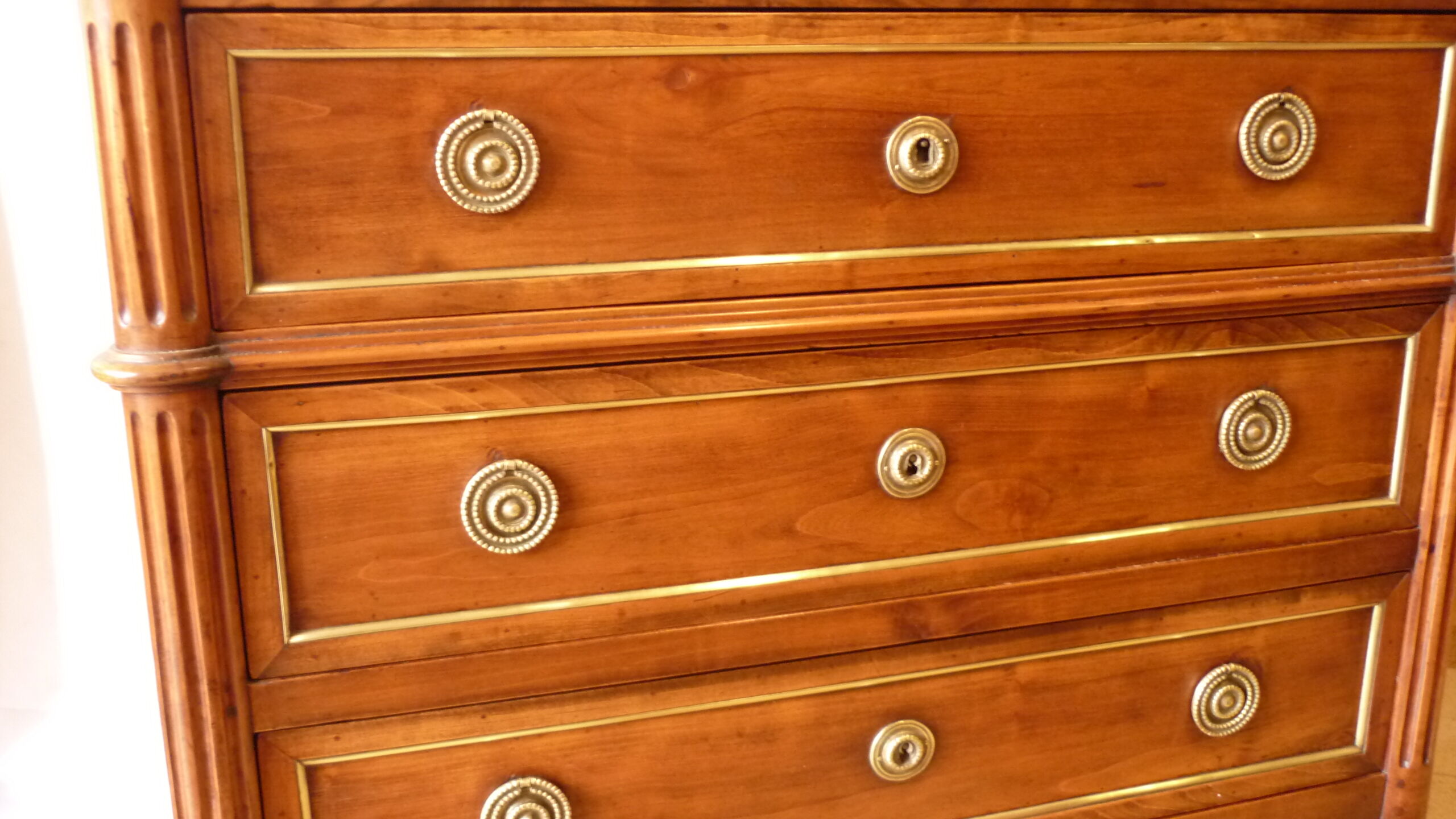 Louis XVI dresser 19th century fruit wood
