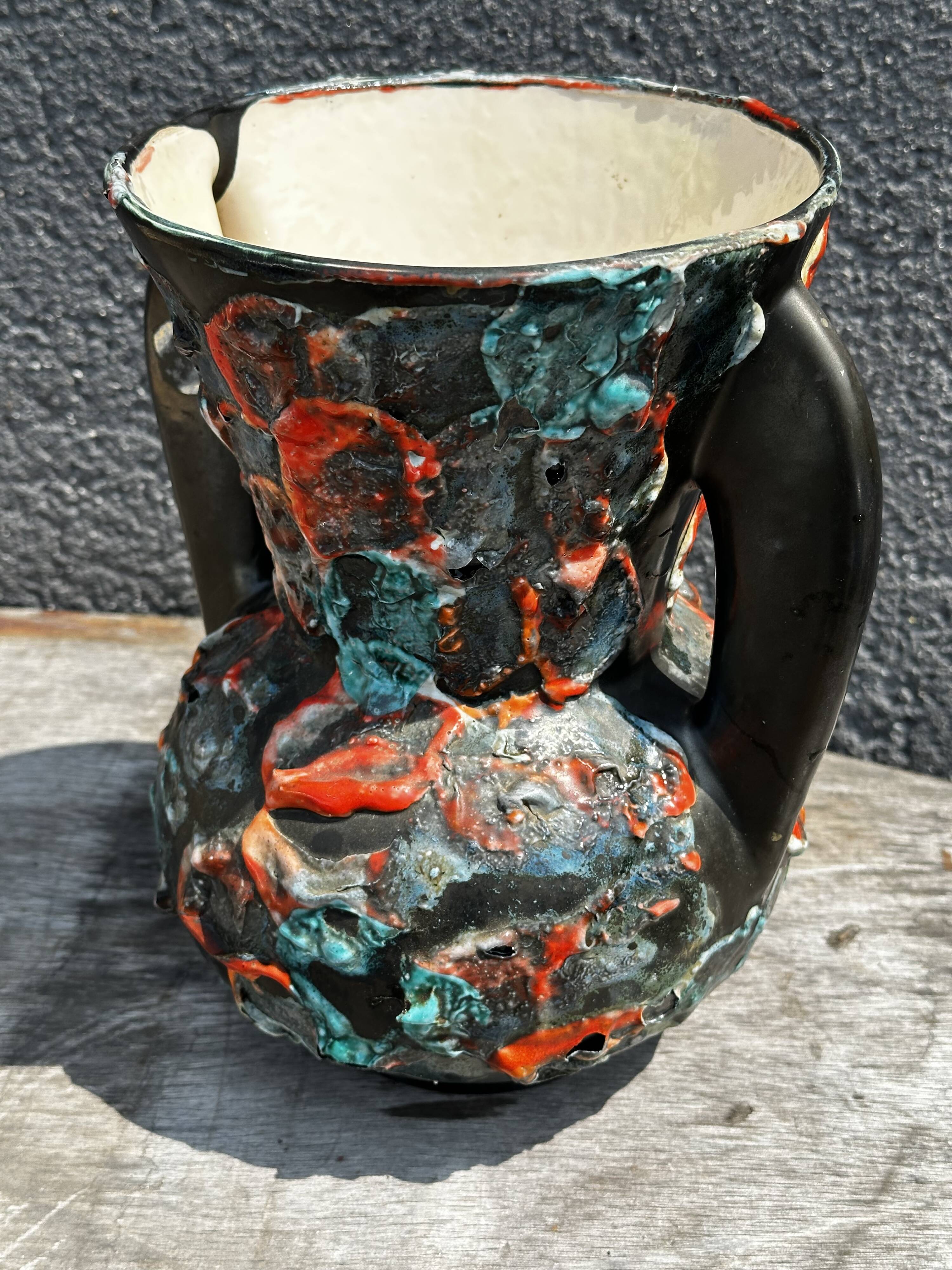 Rocaille amphora vase, Fat Lava