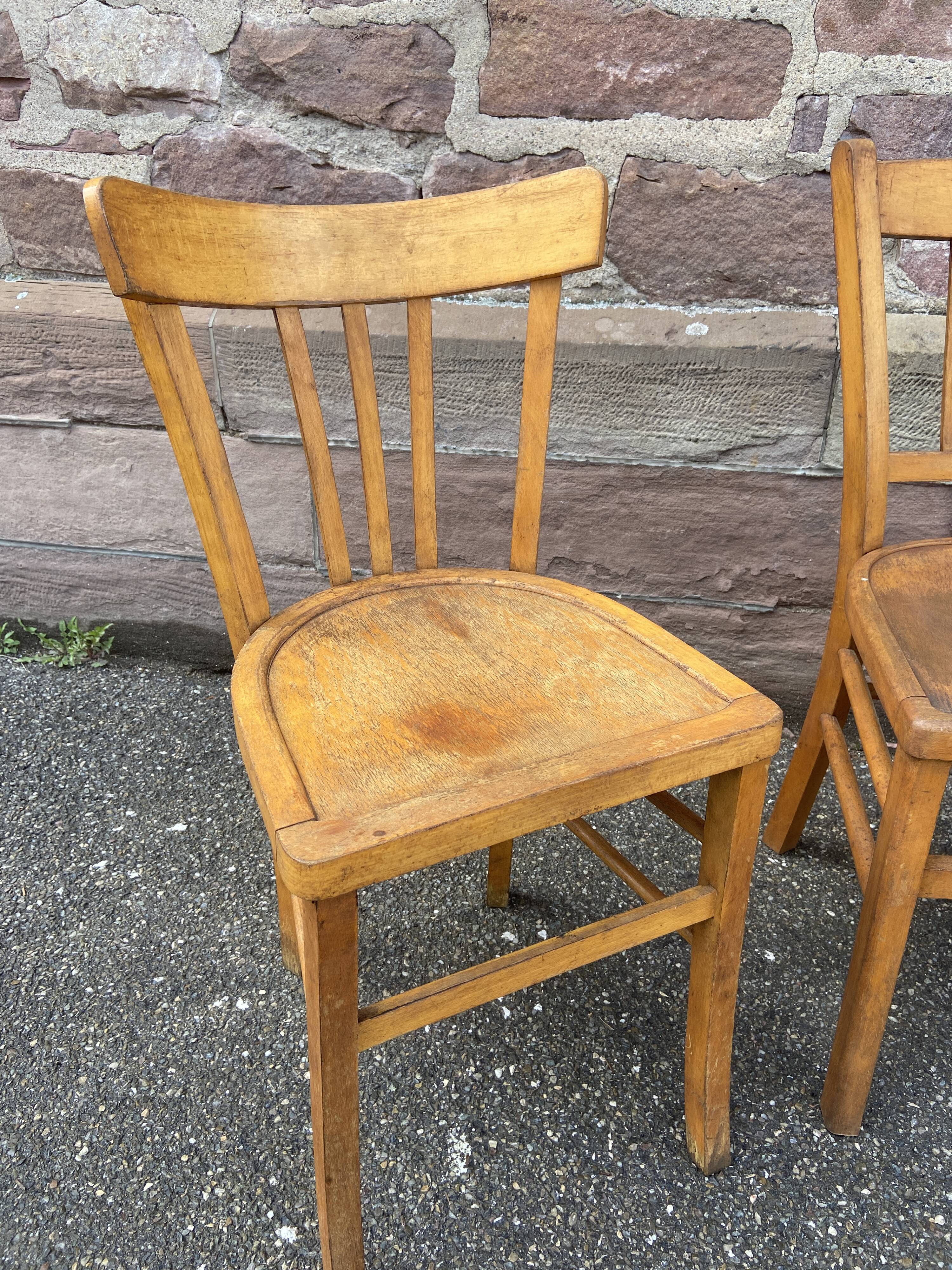 lot 4 Chairs bistro mismatched curved wood