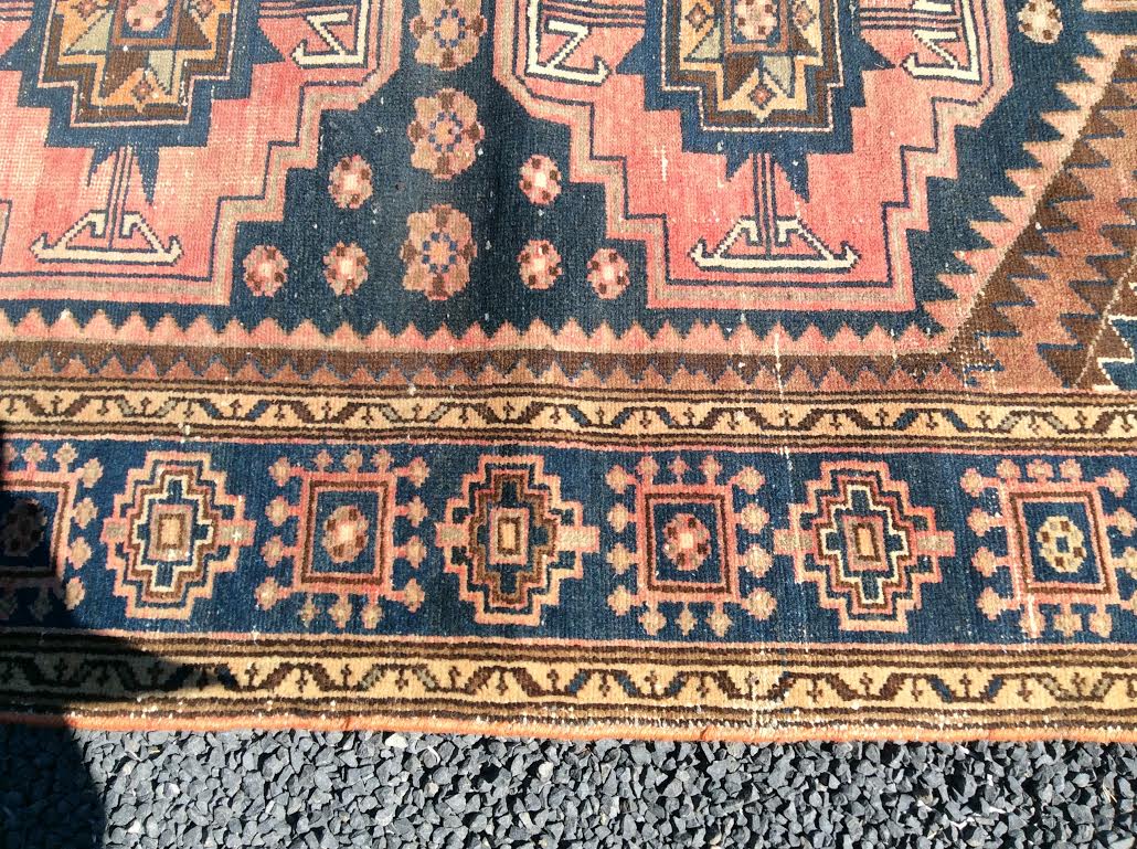 Pakistani carpet 200 X 120 cm