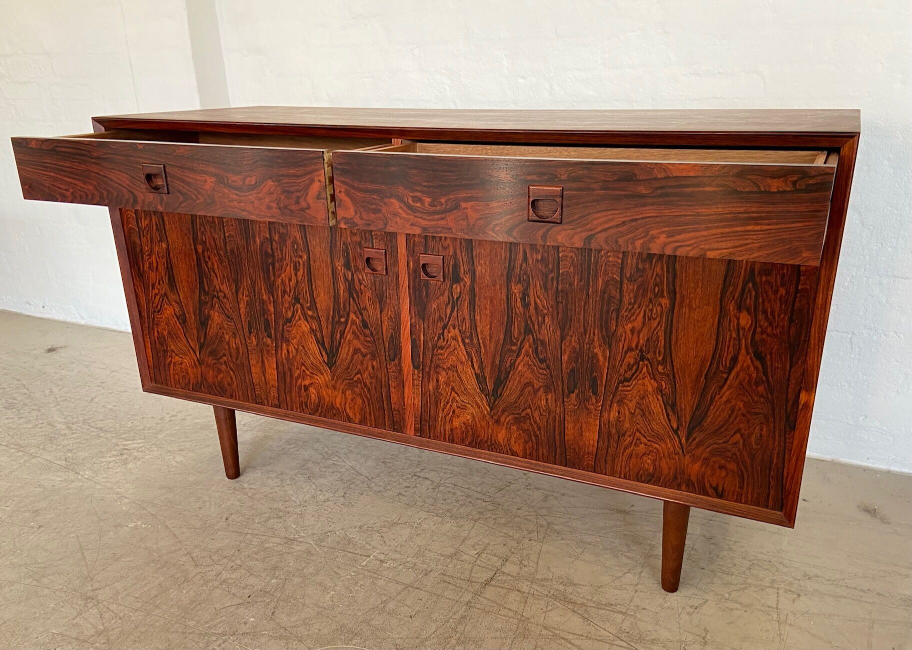 Buffet en palissandre danois vintage rétro des années 1960 par Brouers.