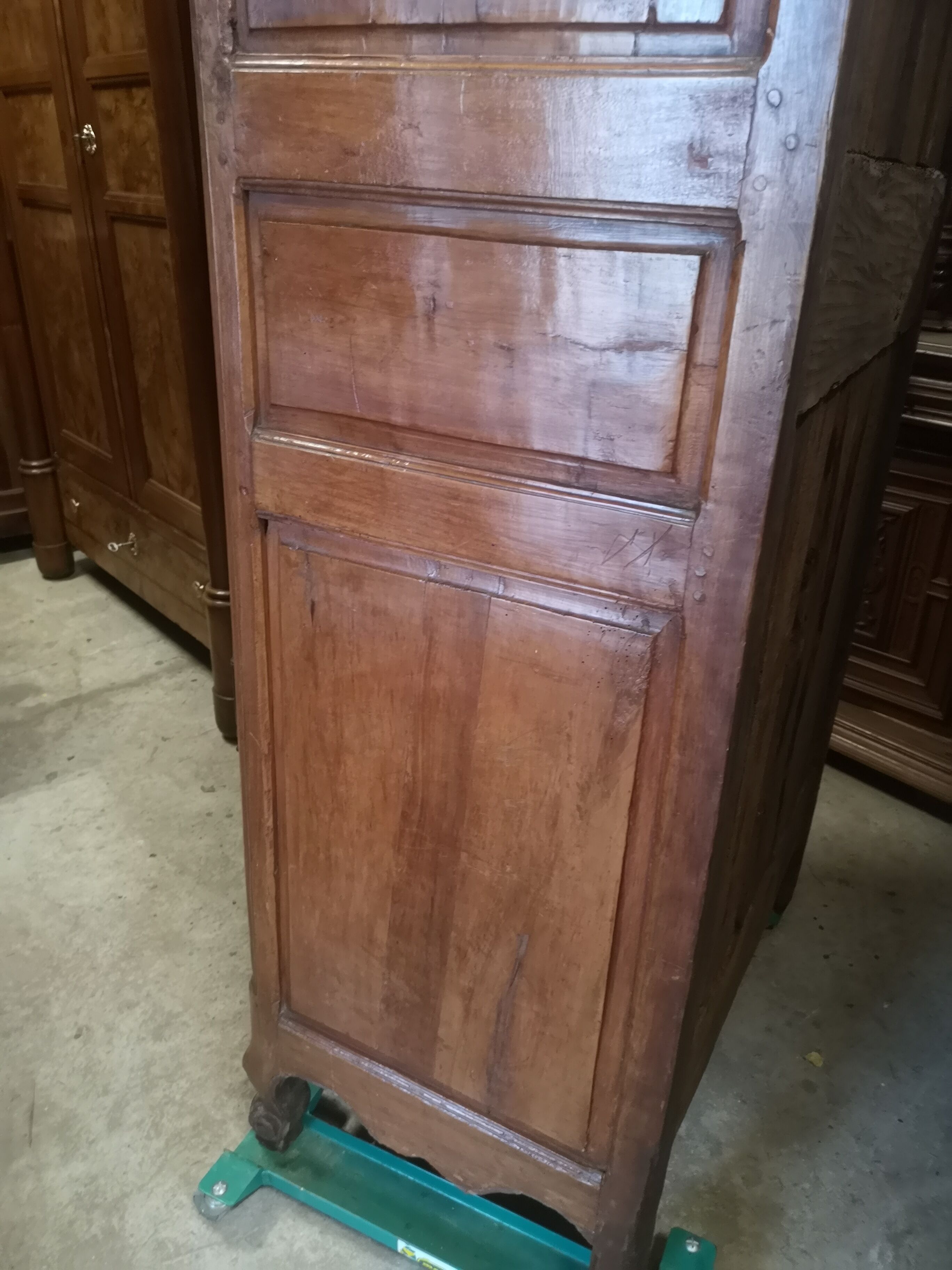Louis XV style bonnetière