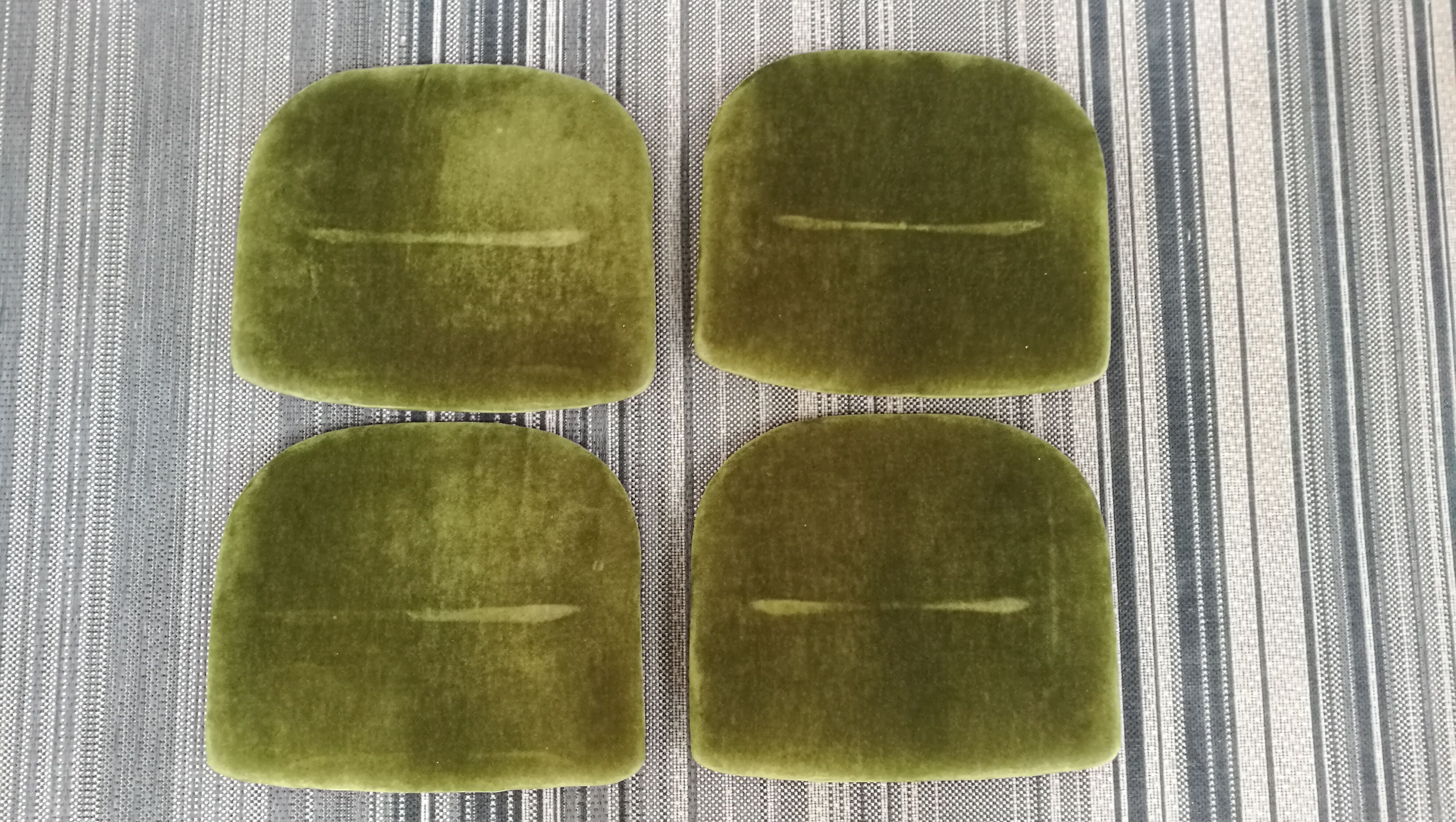 Overman 70s chairs