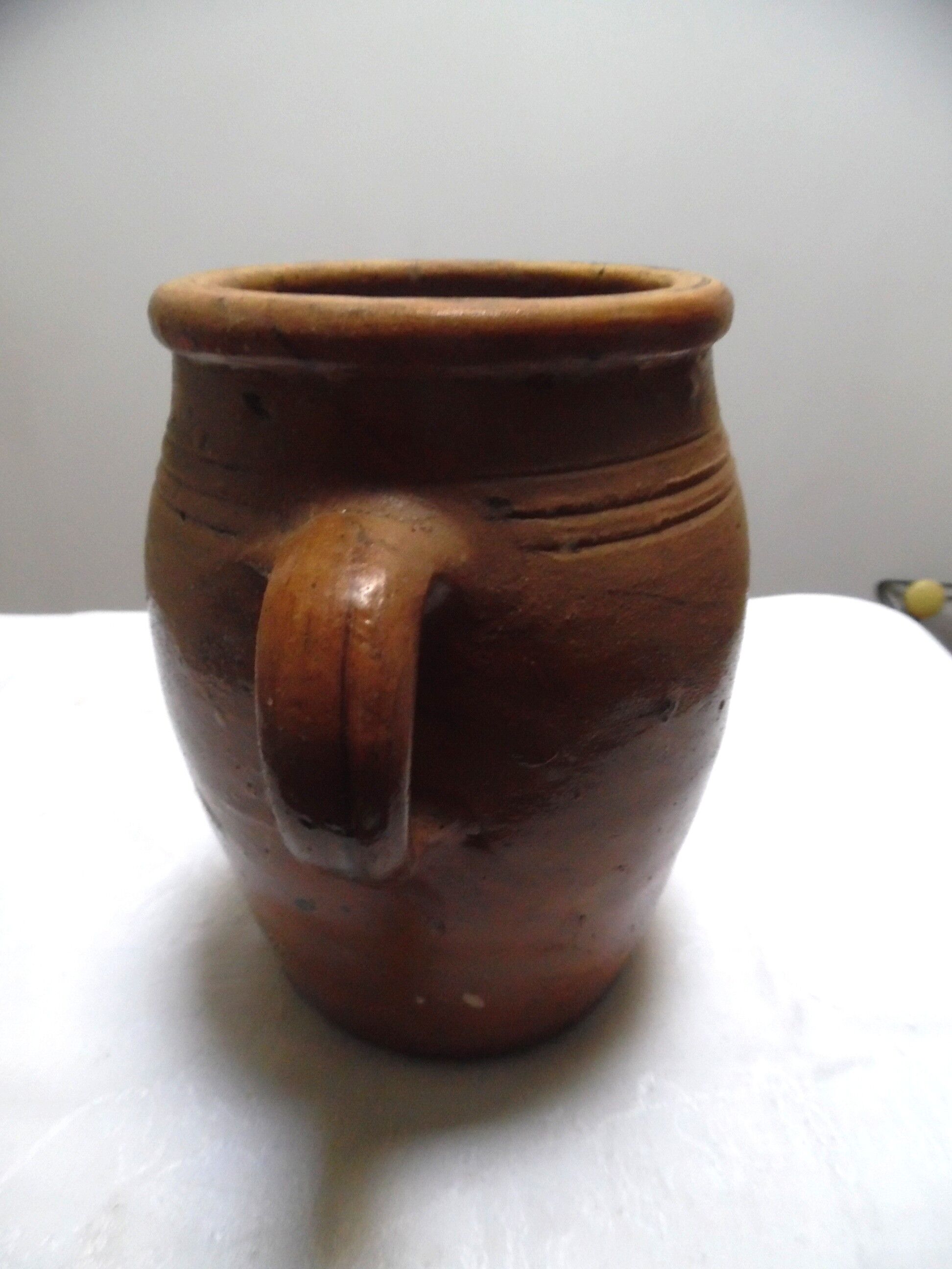 Stoneware  pot