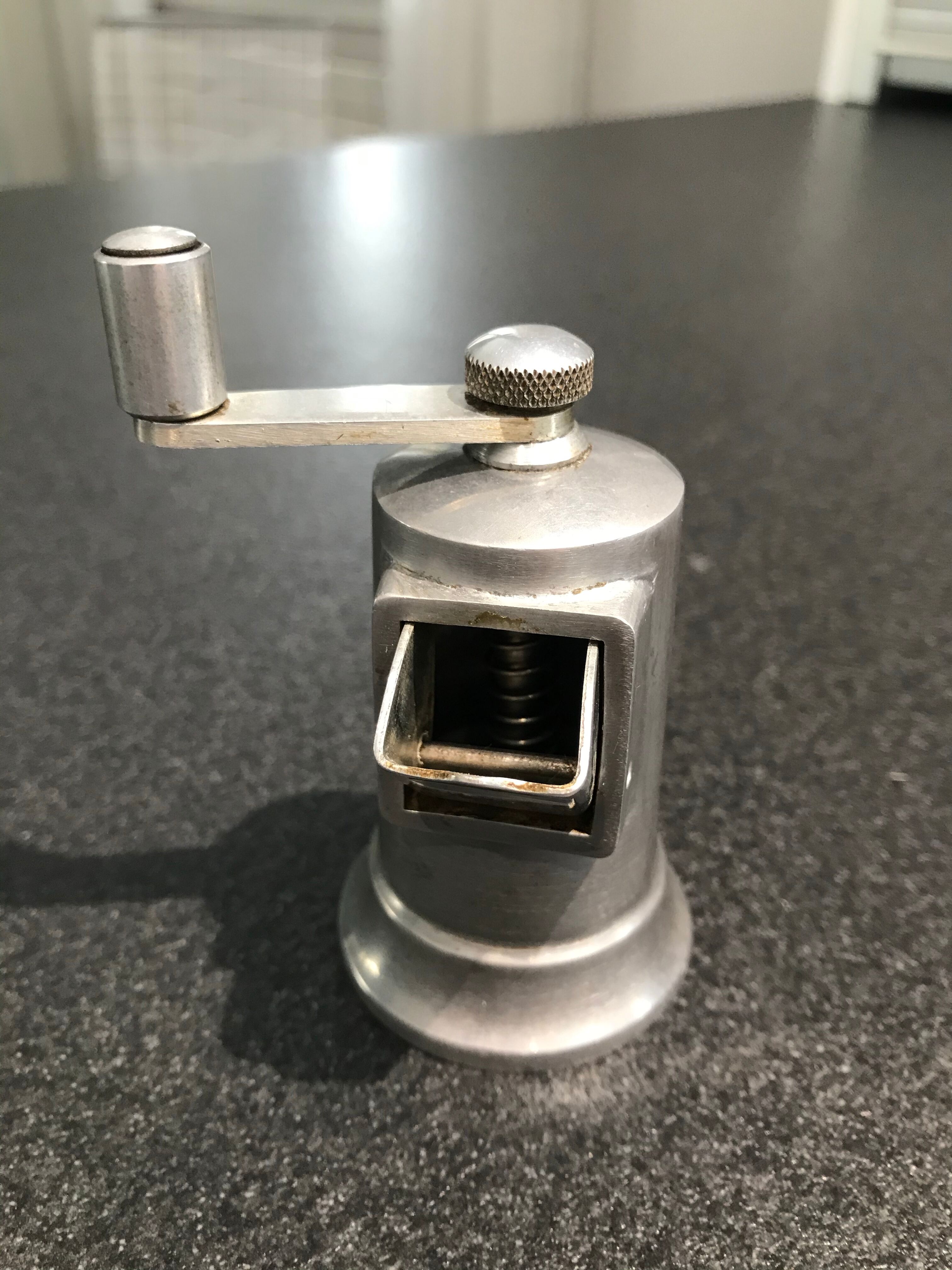Perfex pepper crank mill
