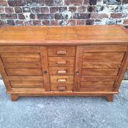 Buffet René Gabriel, furniture reconstruction known as that of the disaster victims.