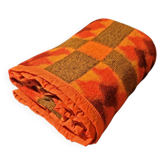 Vintage 70s blanket Le Mouflon 100% viscose - 2.20m x 2.40m