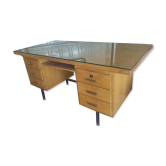 Desk 4 oak faces circa 1960