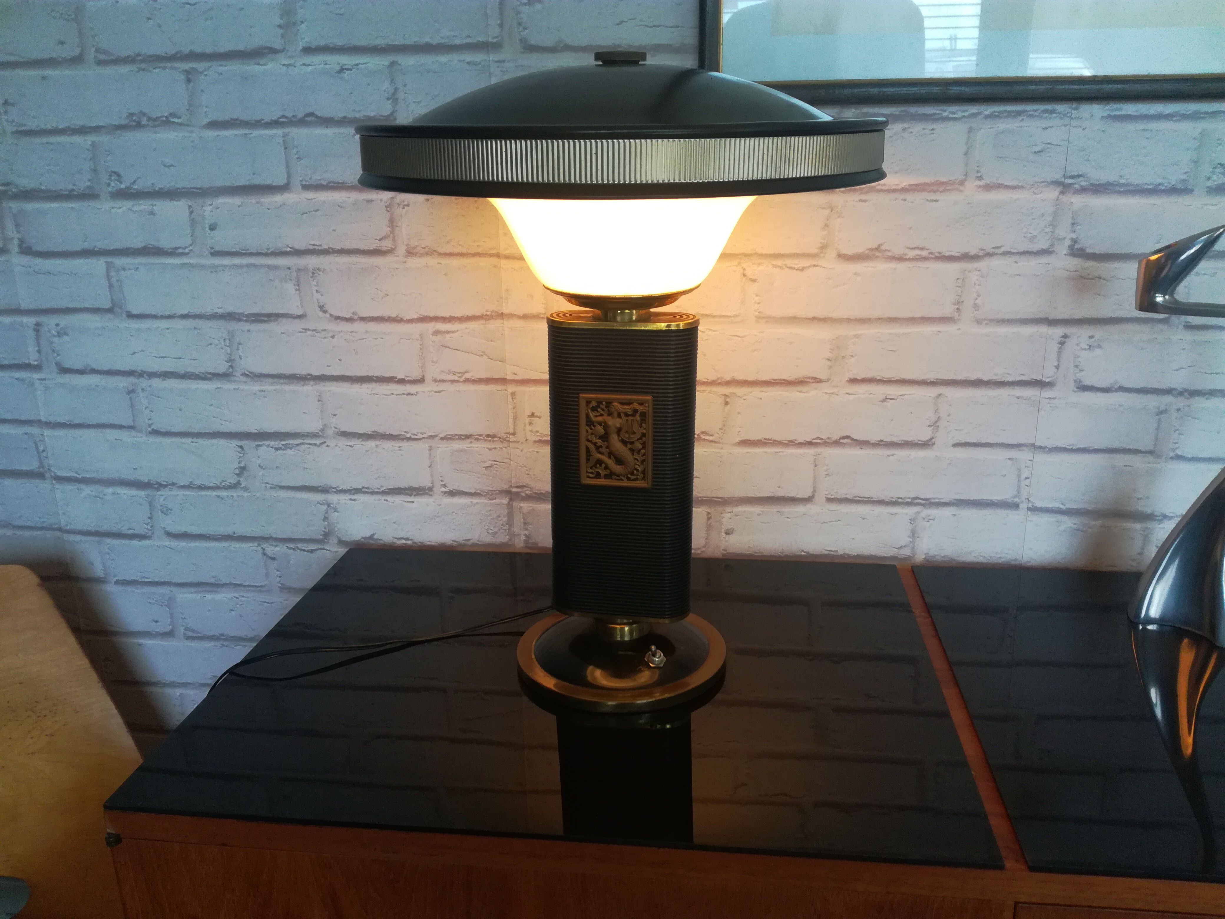 Lamp model "siren" Jumo