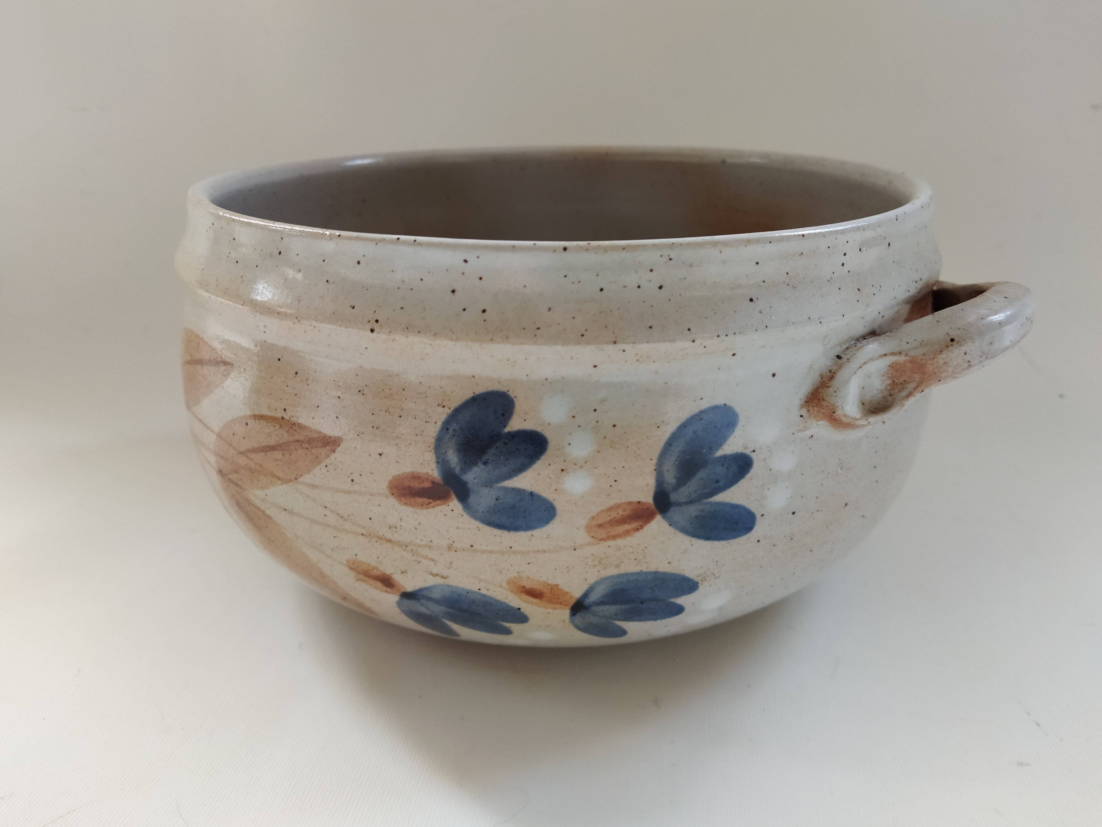 Marais stoneware vegetable bowl