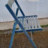 Folding chairs