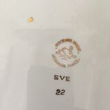 Dessert dish and its 8 plates