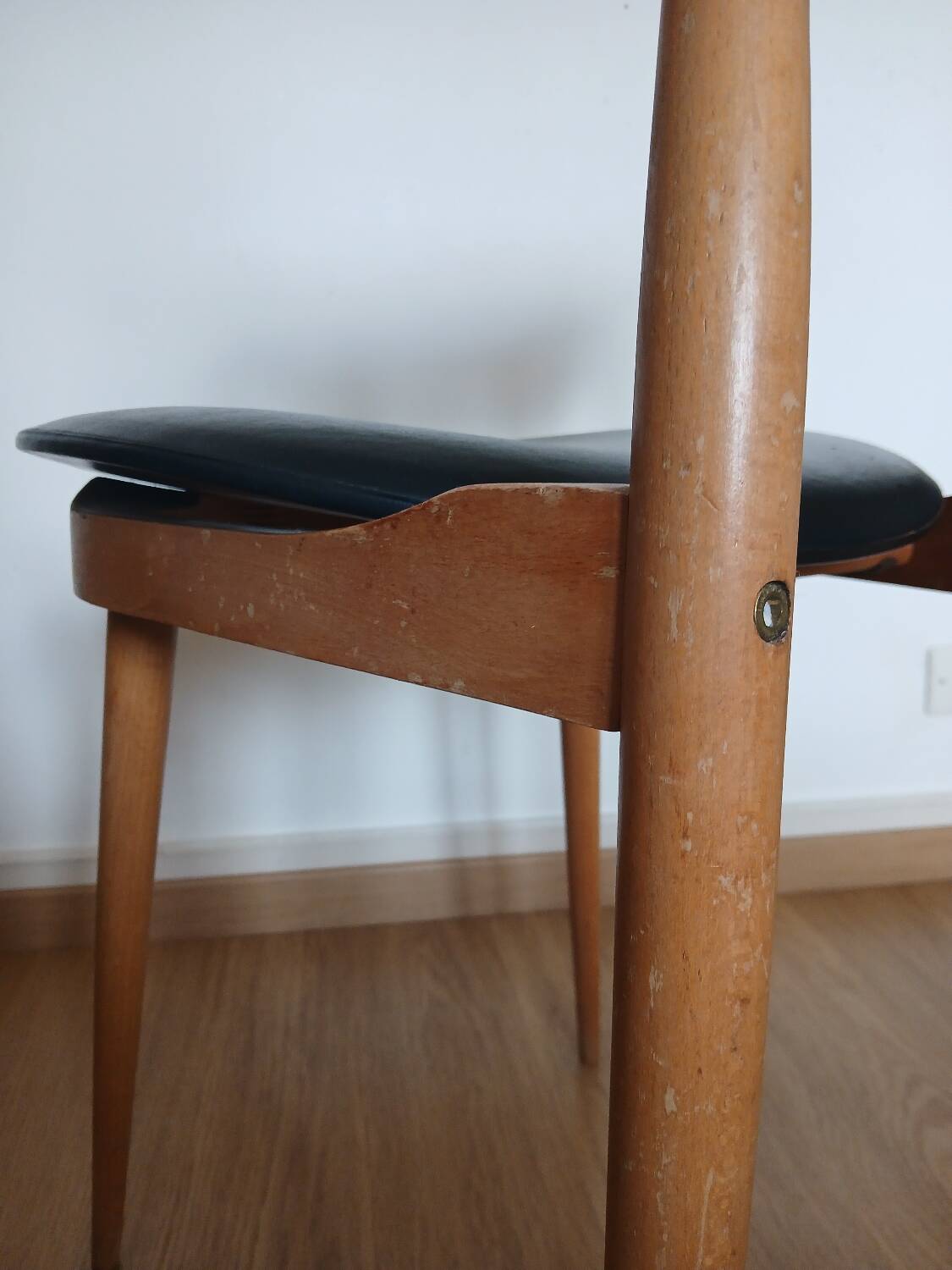 Unicorn chair "Baumann"