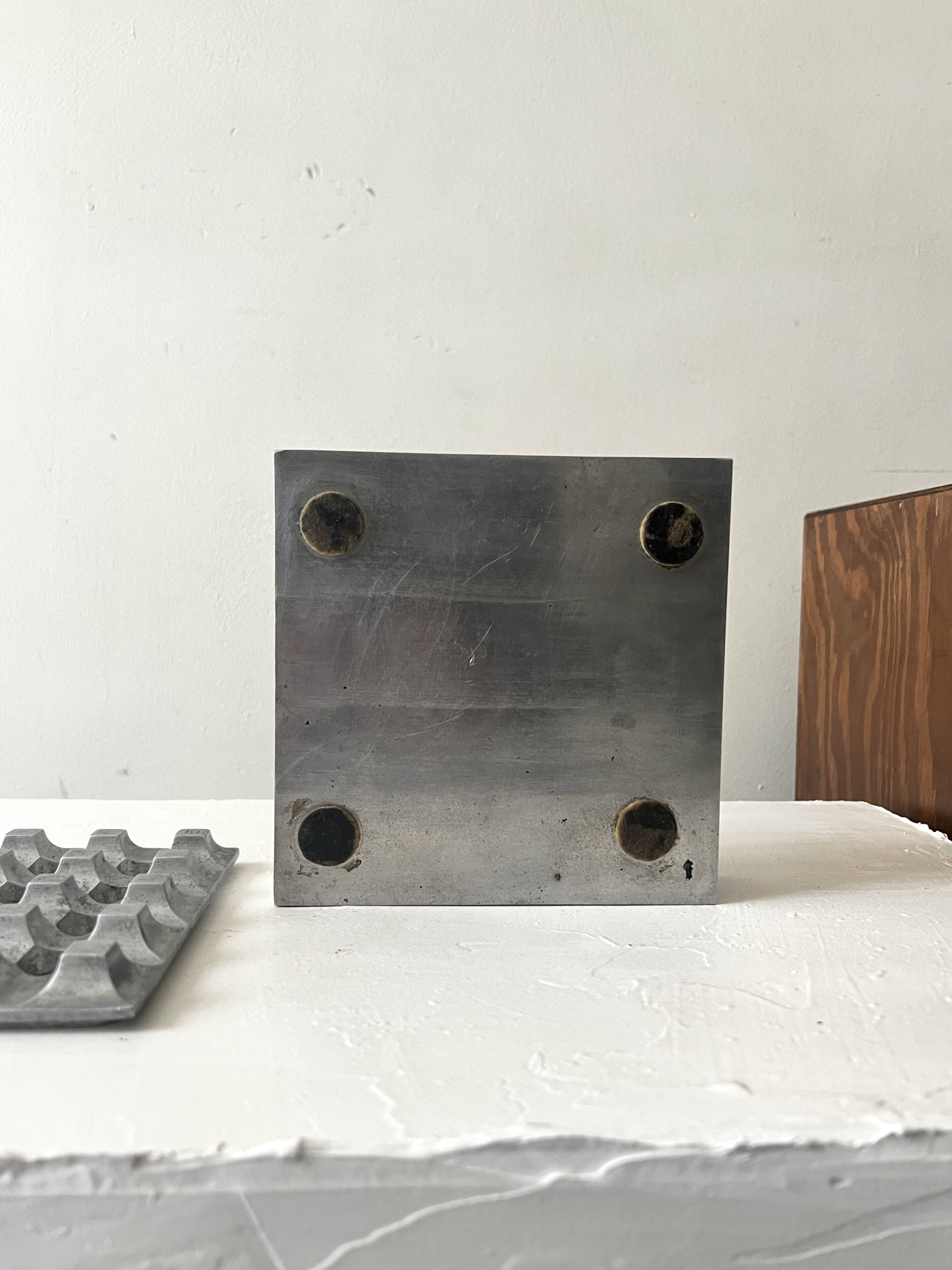Large ashtray ultima in aluminium signed LJUNGBERG & BACKSTRUM
