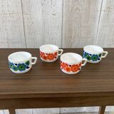Series of 4 Arcopal cups from the 70s