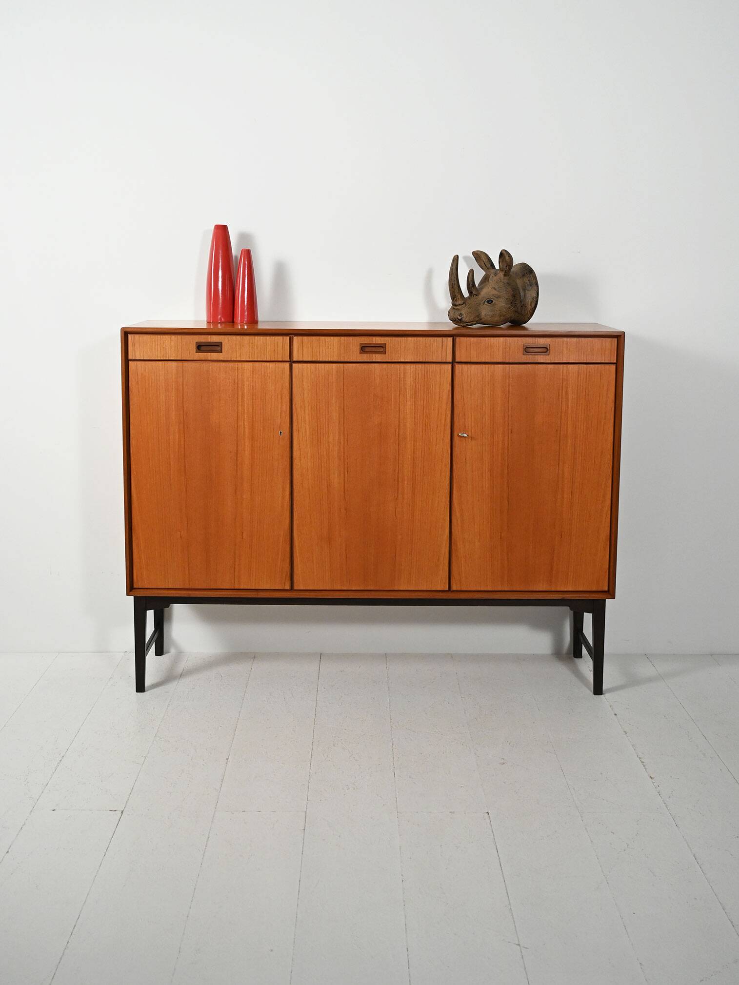 Buffet scandinave des années 1960-70 “Skaraborgs”