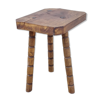 Tabouret tripode