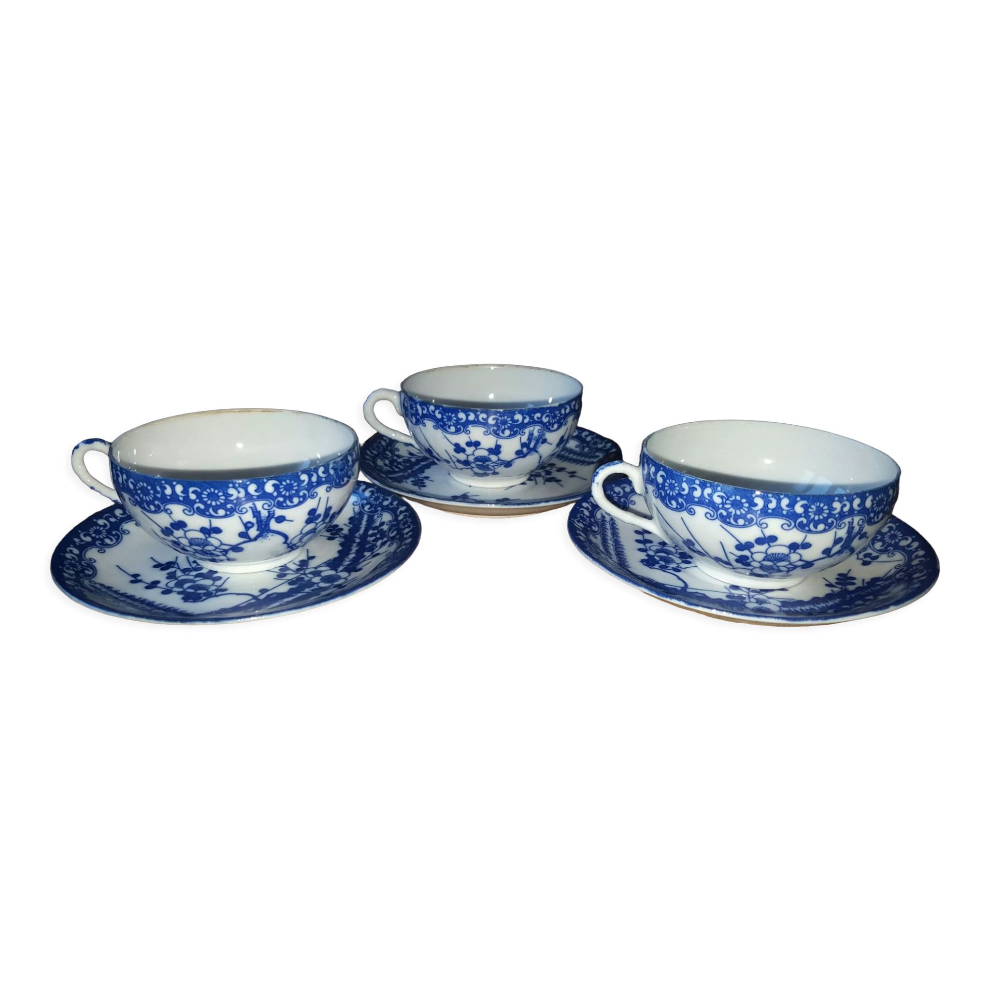 Tea cups ancient japan