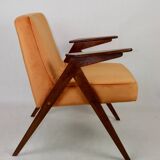 Fauteuil Orange Bunny attribué à Józef Chierowski, 1970