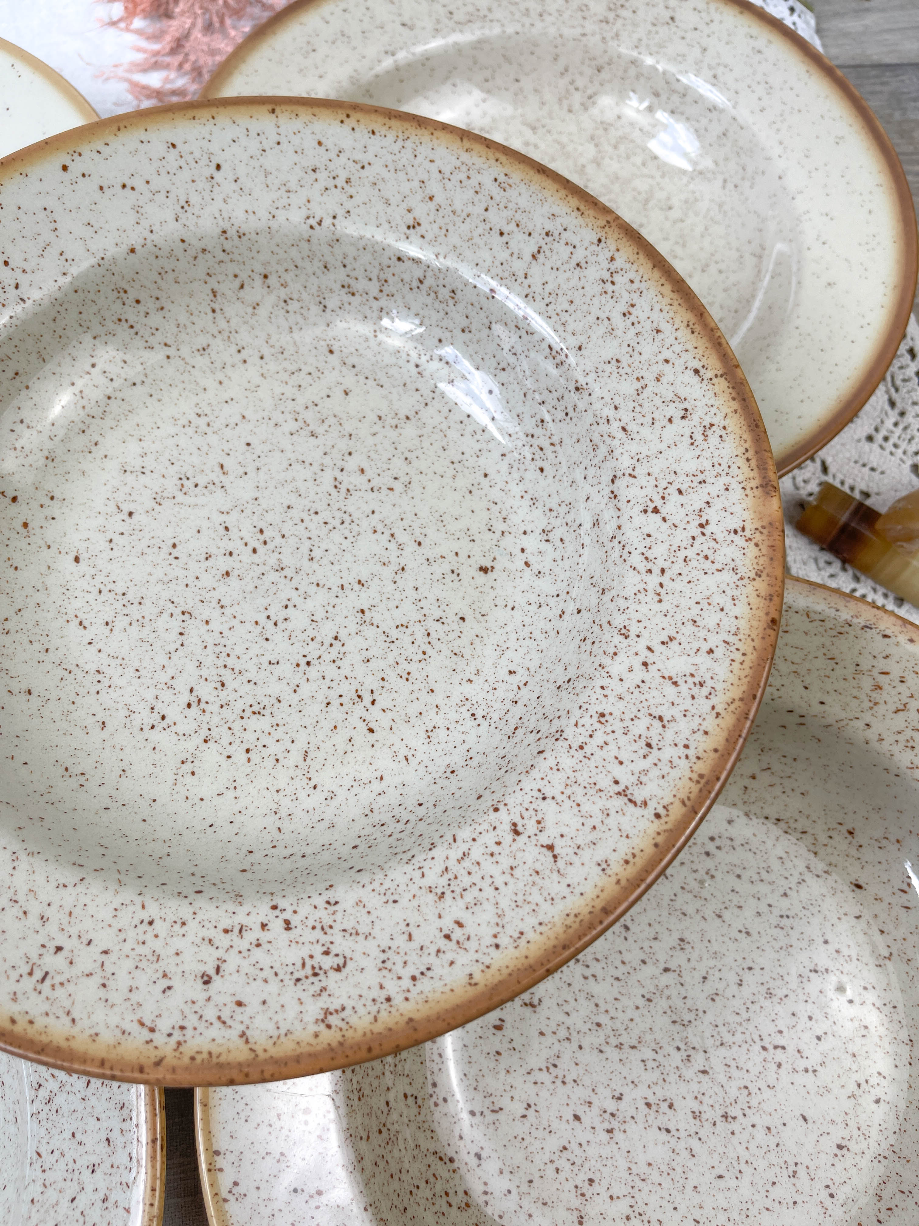 6 Tulowice speckled stoneware soup plates