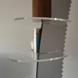 Shelf on foot with spot