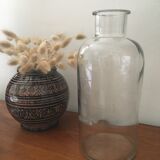 Measuring apothecary pot