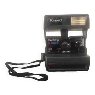 Polaroid One step close-up camera