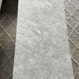 Rectangular coffee table in white marble