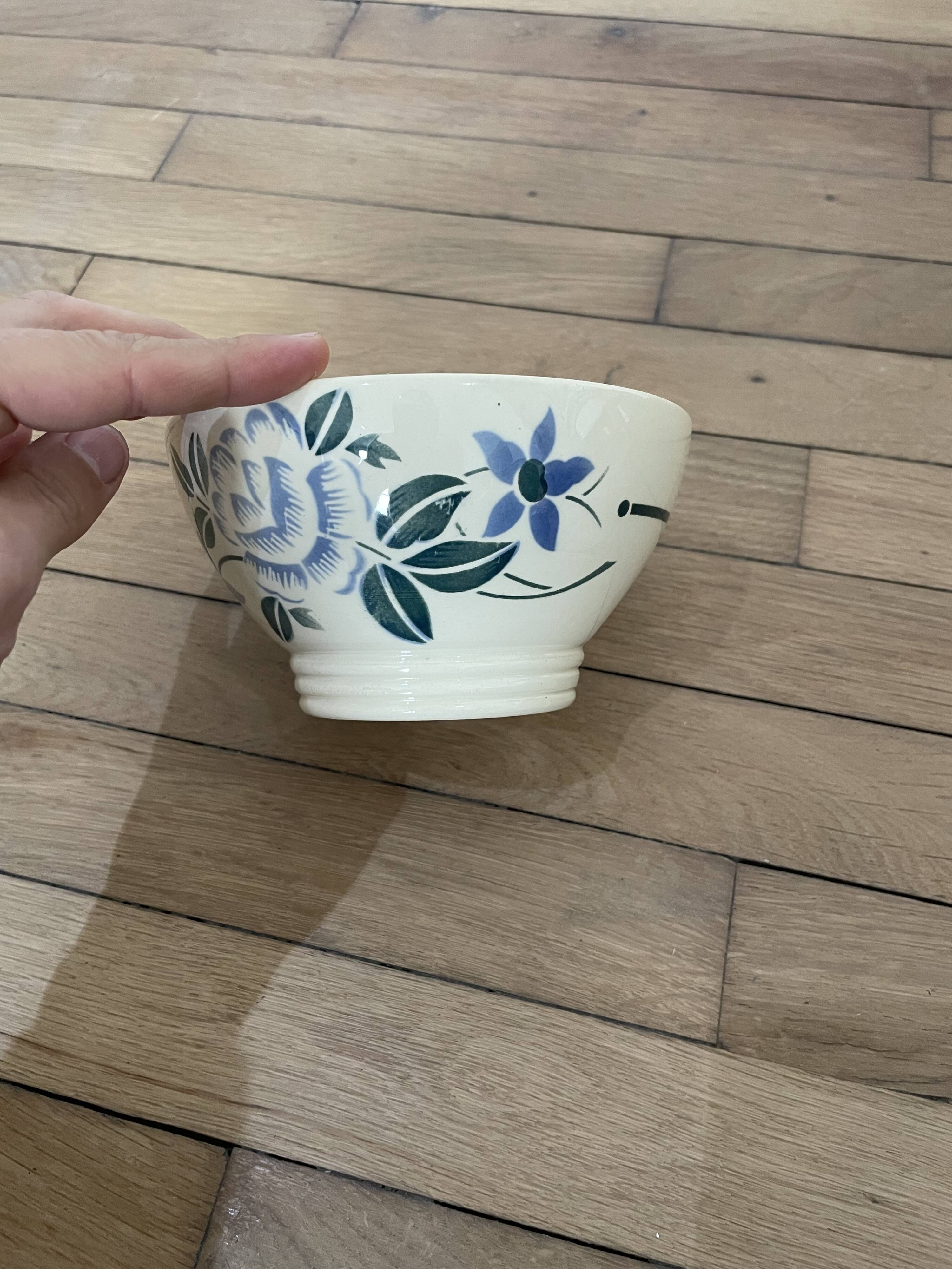 Vintage porcelain bowl 251007