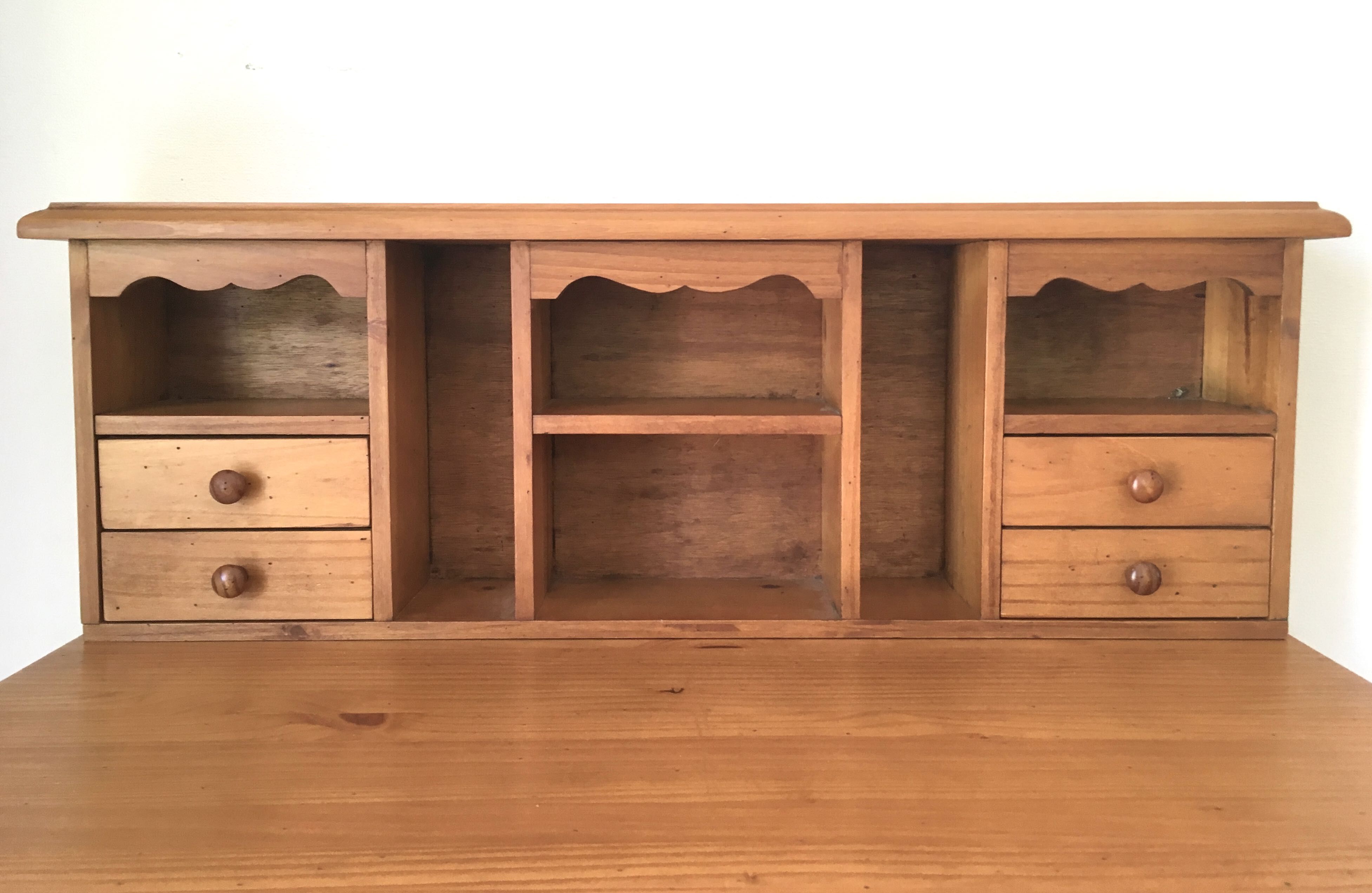 Bureau de chambre d’hôtel vintage