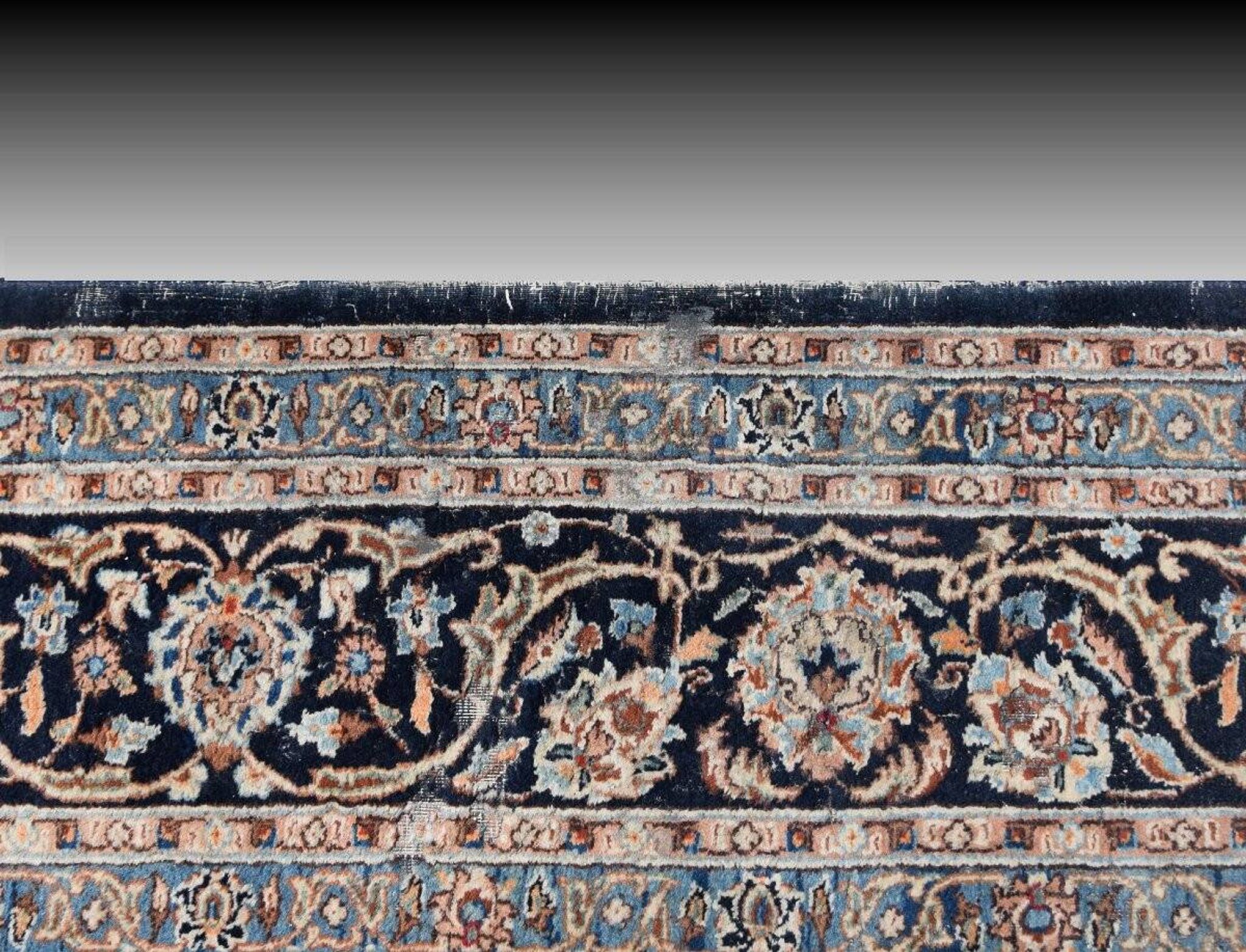 Oriental carpet kashmar iran in wool: 3.55 x 2.50 metres - circa: 1970 - "galerie sardje"