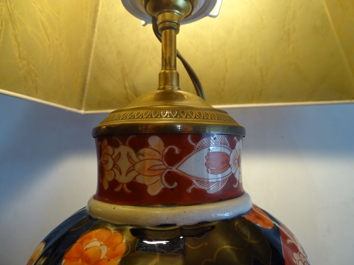 Faience lamp Imari XIXth foot bronze frame
